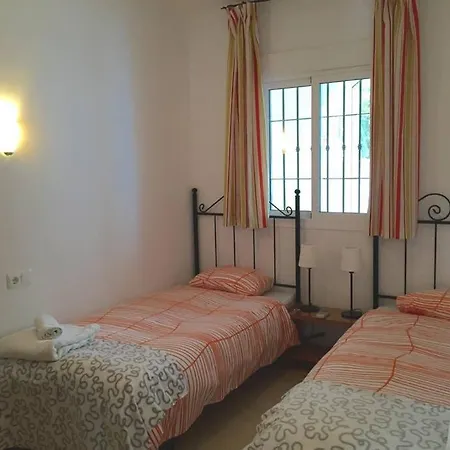 Chimena, - R0206 Apartamento Nerja